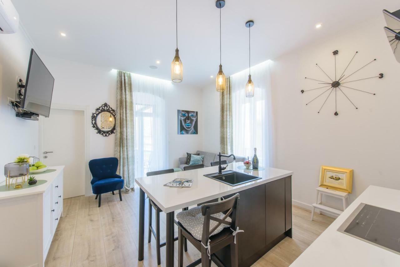 Arcus Apartment With Beautiful Terrace 斯普利特 外观 照片