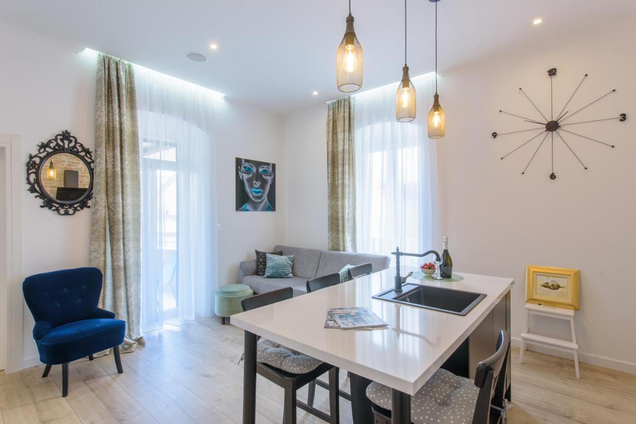 Arcus Apartment With Beautiful Terrace 斯普利特 外观 照片